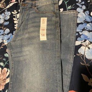 Old Navy boys size 14 jeans NWT